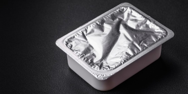 Envases Herméticos: Manteniendo la Frescura de Alimentos y Evitando Derrames